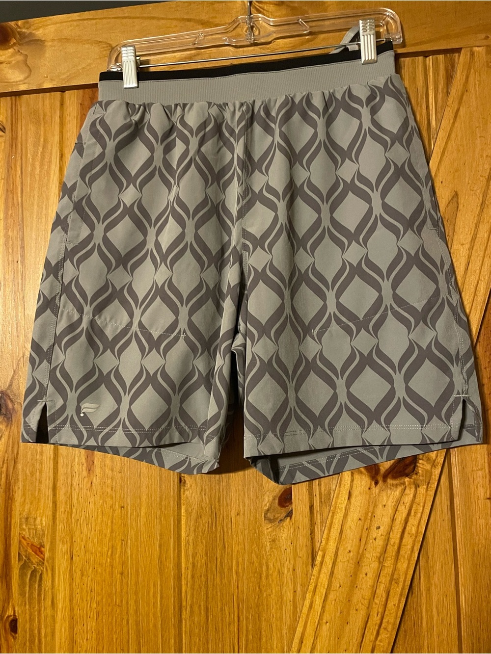 Fabletics Fundamental Shsort-  Gray Geometric